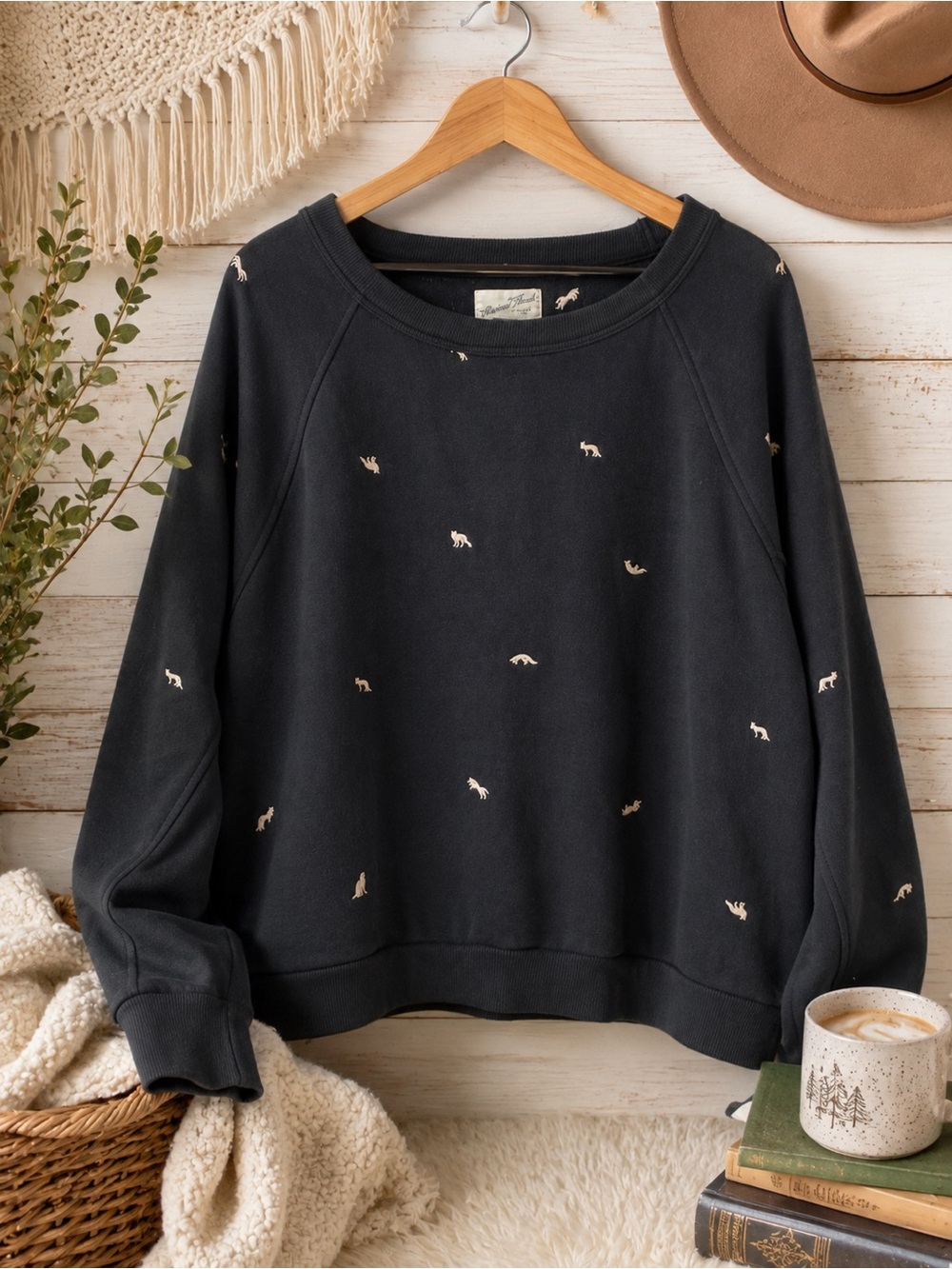 🦊 Universal Thread Fox Sweatshirt | Women’s XXL - Picture 1 of 9